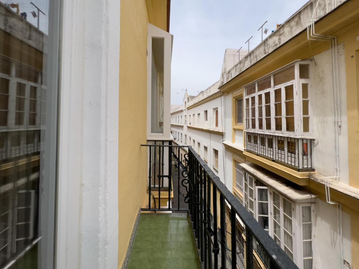 La Casa De Lima Little Apartments Cadice Esterno foto